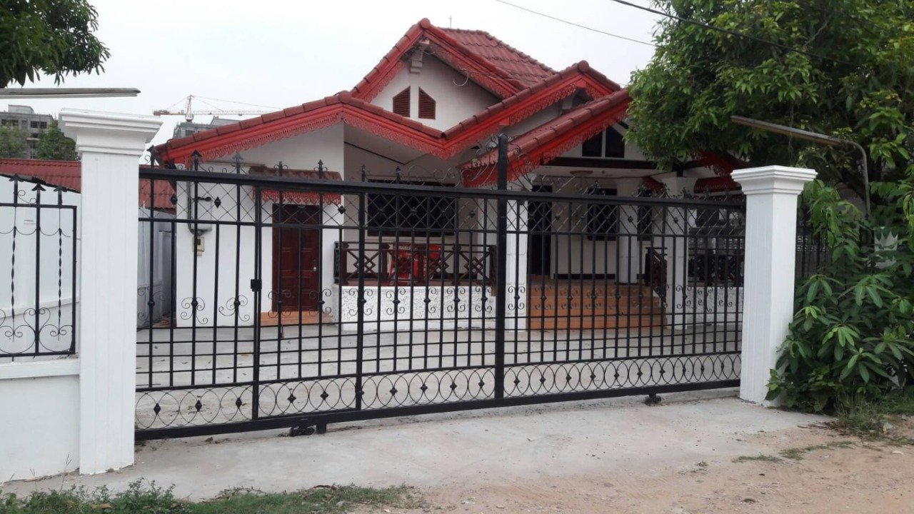 ID: 4574 – Nice villa near Wattay International Airport for rent