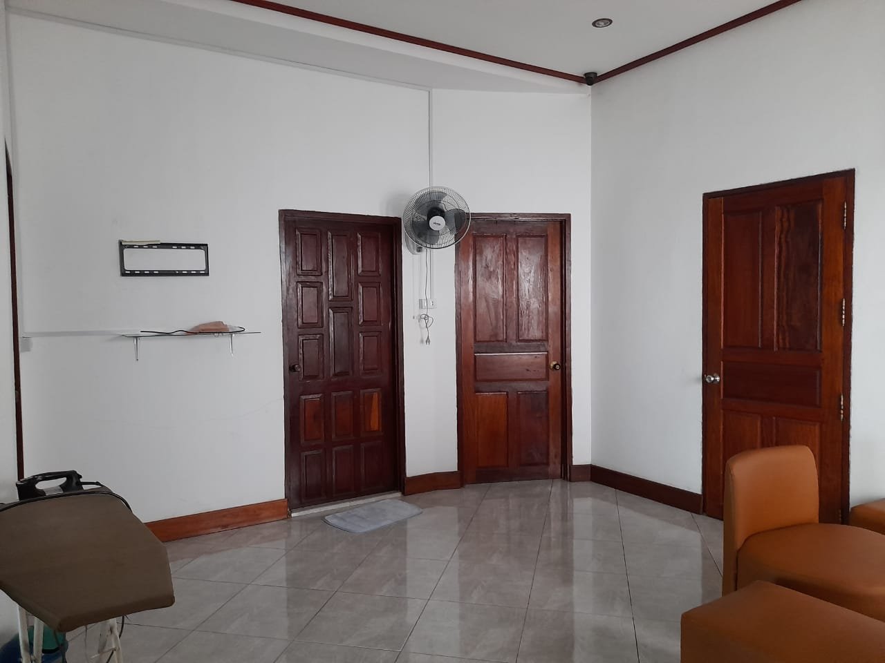 House-for-sale17 ID: 4573 – Lao contemporary house behind Thatlouang for sale