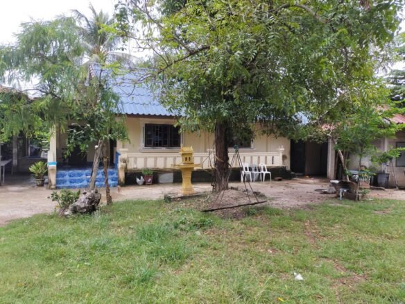 ID: 4522- House near Lao-Thai Friendship Bridge for sale.