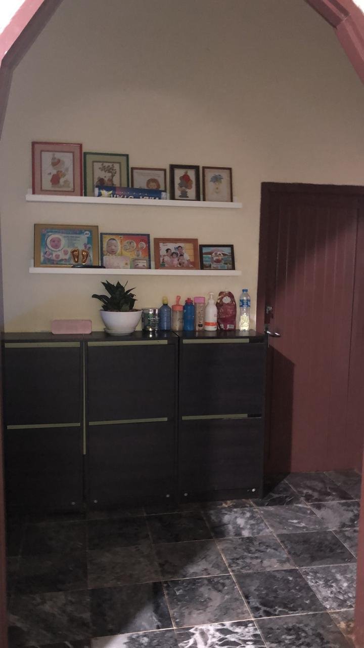 ID: 4526- Nice house near Patuxay in downtown for sale.