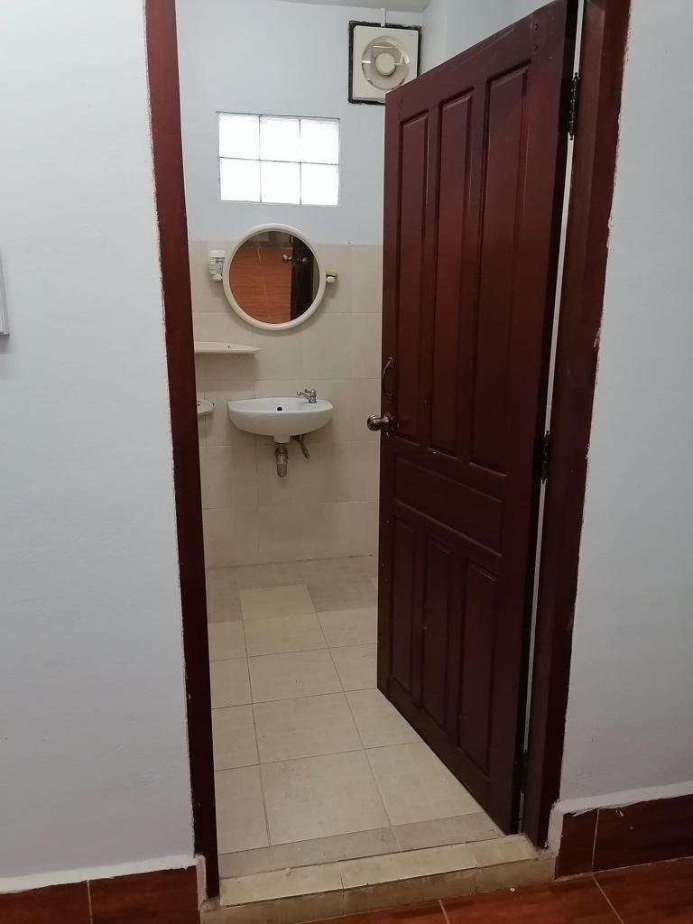 House-for-sale43 ID: 4531- New modern house near Patuxay in downtown for sale