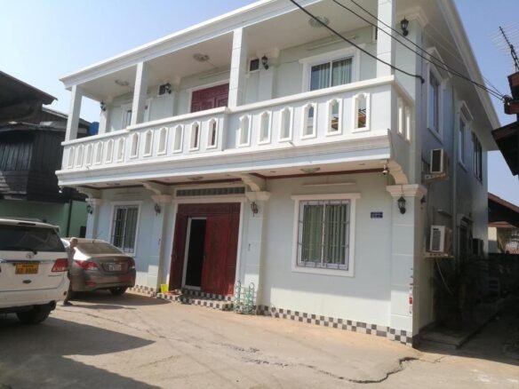 ID: 4531- New modern house near Patuxay in downtown for sale