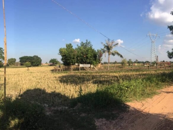 ID: 4604-Large land near Raiway in Ban Xay for sale.