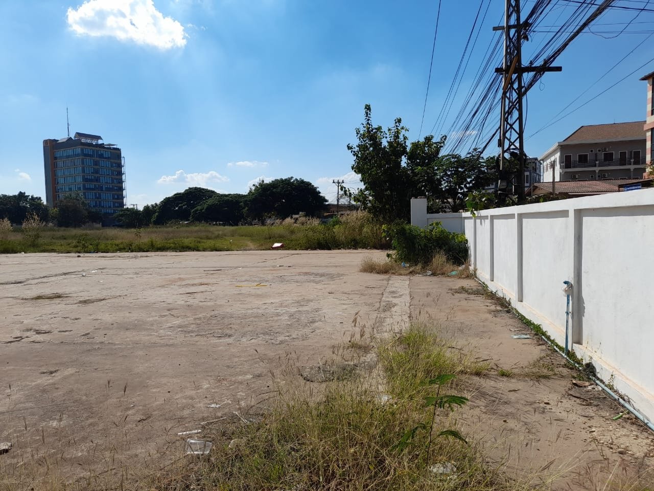 Land-for-sale6 ID: 4586-Large land by concrete road near Xangphueak convention hall for sale.