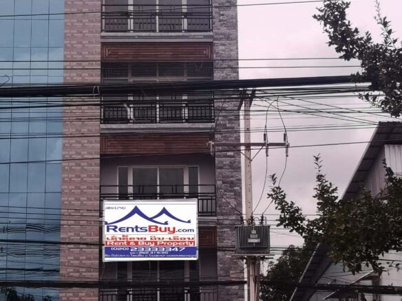 ID: 4550-Building/Office by main road of Nongbone road in downtown for rent.