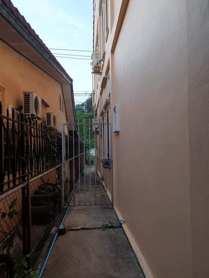 ID: 4562-Shop house near the Lao National Television.
