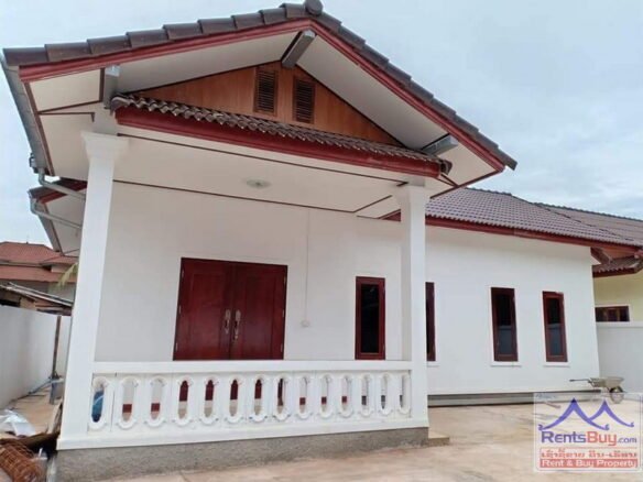 ID: 4563-Well-Located Property with Chanote Deed in Saysettha – Buy or Rent Near J-Mart & PhonKeng Market
