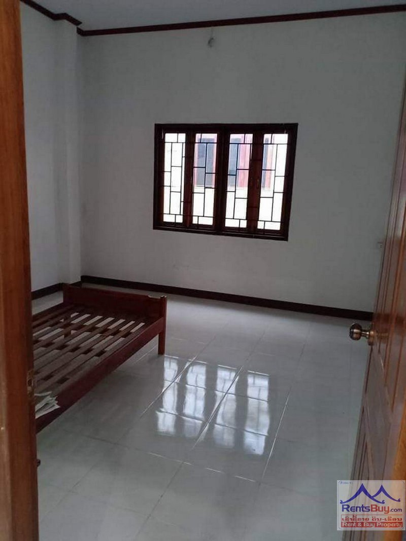 Villaforrentnearangkhamhotel10 ID: 4563-Well-Located Property with Chanote Deed in Saysettha – Buy or Rent Near J-Mart & PhonKeng Market
