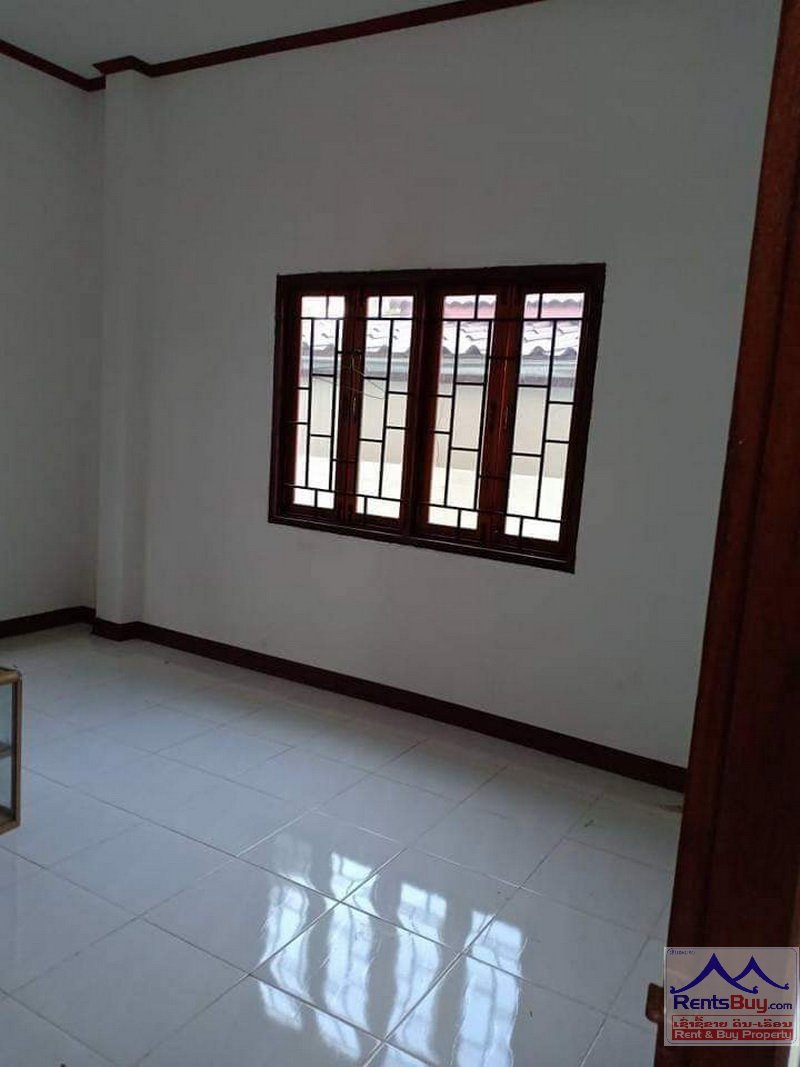 Villaforrentnearangkhamhotel14 ID: 4563-Well-Located Property with Chanote Deed in Saysettha – Buy or Rent Near J-Mart & PhonKeng Market