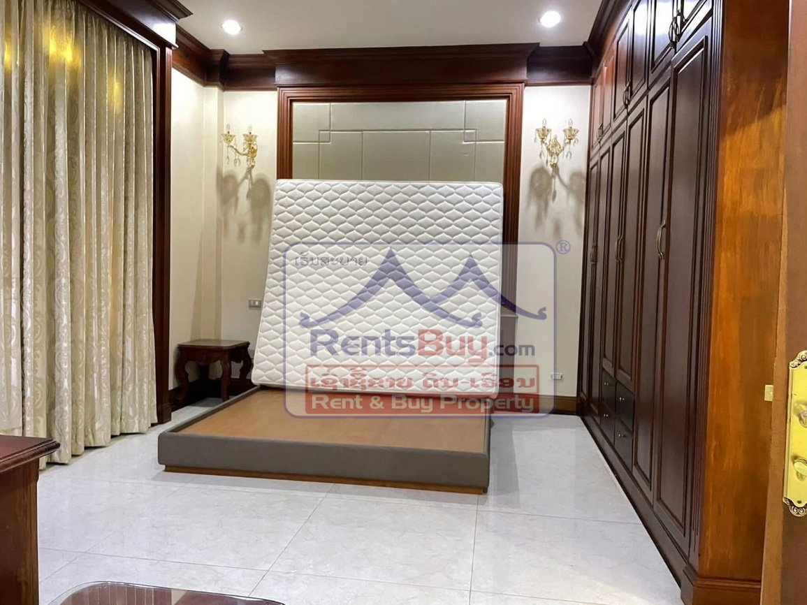 ID: 4445 – Luxury house near the National Convention Hall and Lao National Television for rent