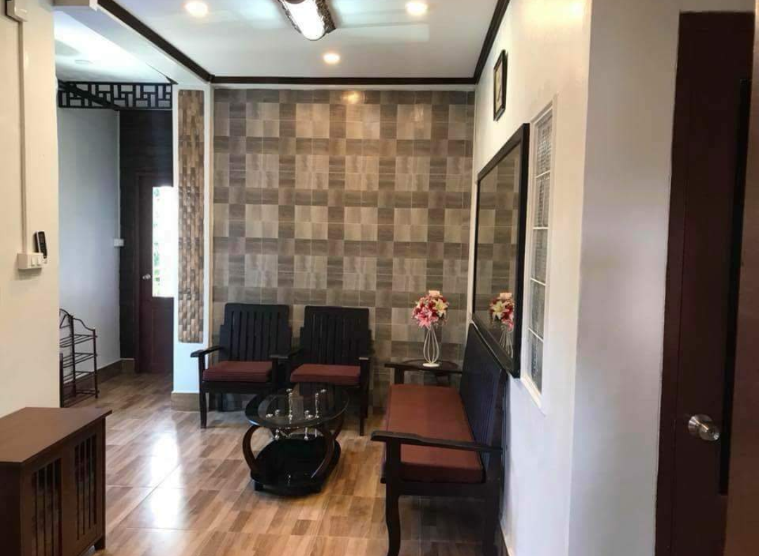 11 ID: 4181 – Nice apartment for rent next to Lycée Français Josué Hoffet.