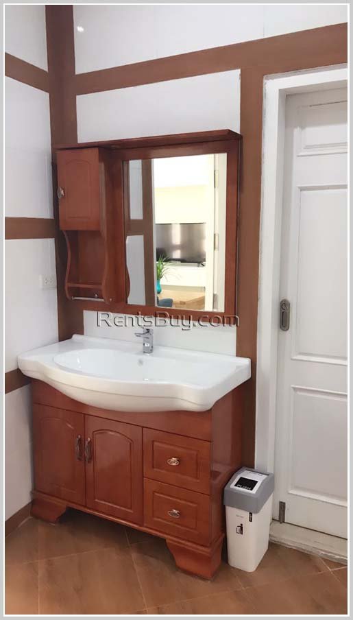 Apartment-for-rent-Chanthabouly-Vientiane-Lao20170303_9043 ID: 3559 – Contemporary apartment near PMO with fully furnished for rent in city.