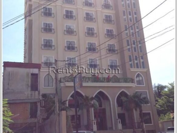 ID: 2880 – New Luxury service apartment in center for rent.