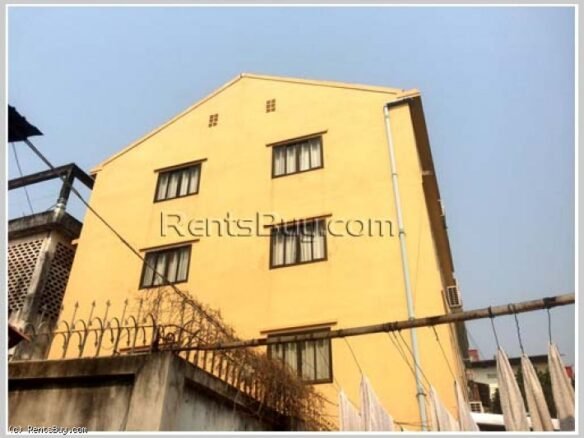ID: 2921 – Apartment for rent in town by good access.