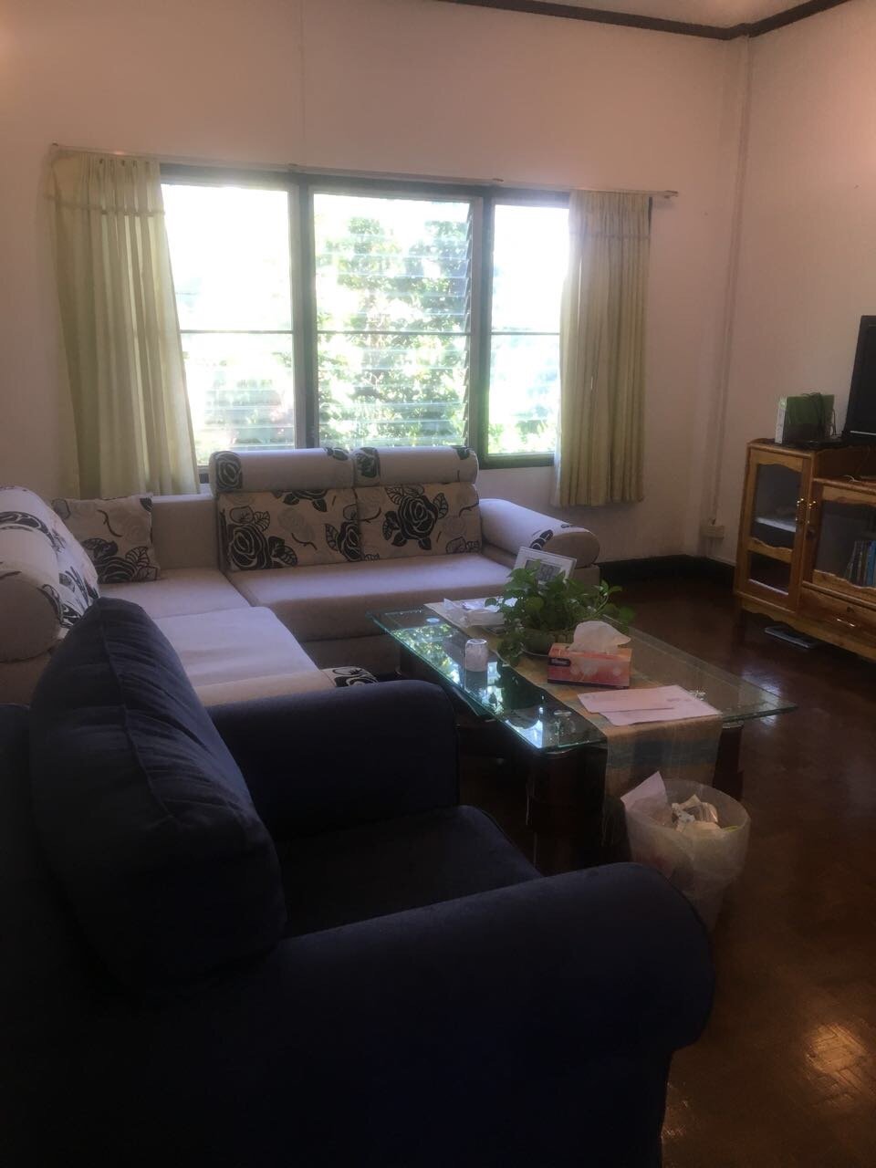 ID: 3836 – The business for rent in City Center and not far from Mekong River.
