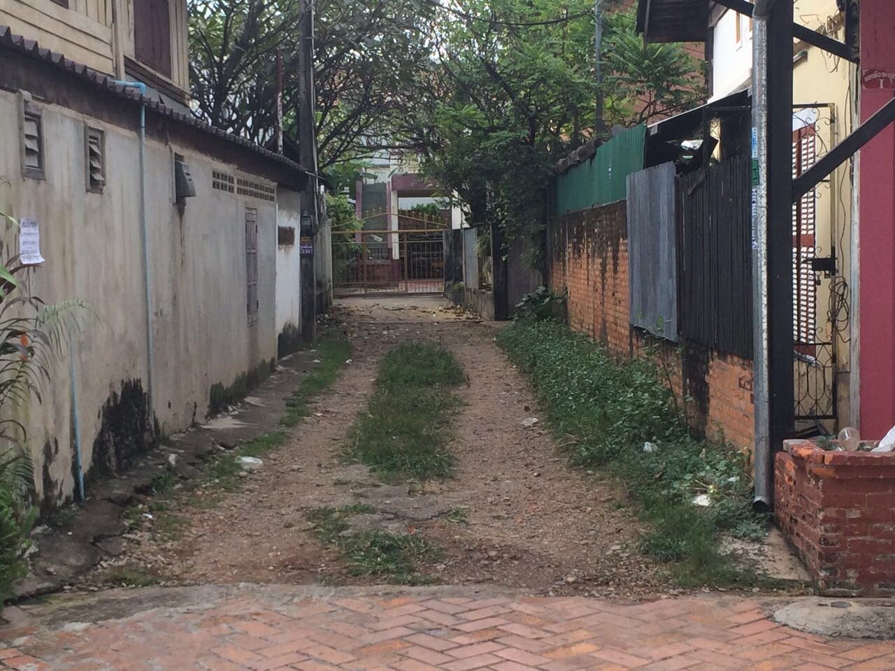 ID: 3836 – The business for rent in City Center and not far from Mekong River.