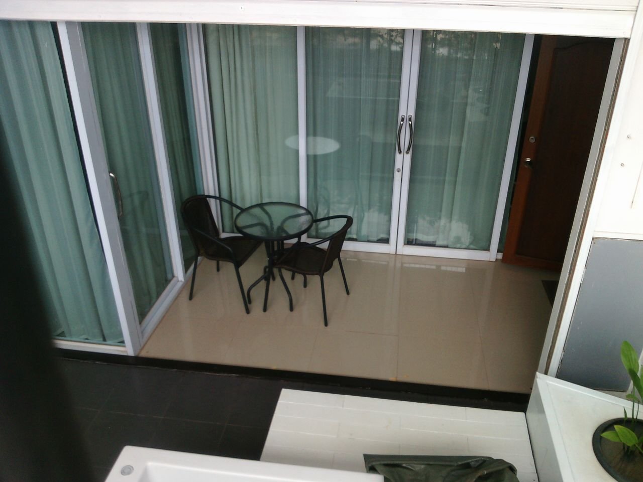 Apartment-for-rent-Sikhottabong-Vientiane-Lao20160721_2048 ID: 3225 – New apartment with fully furnished and near Mekong River for rent.