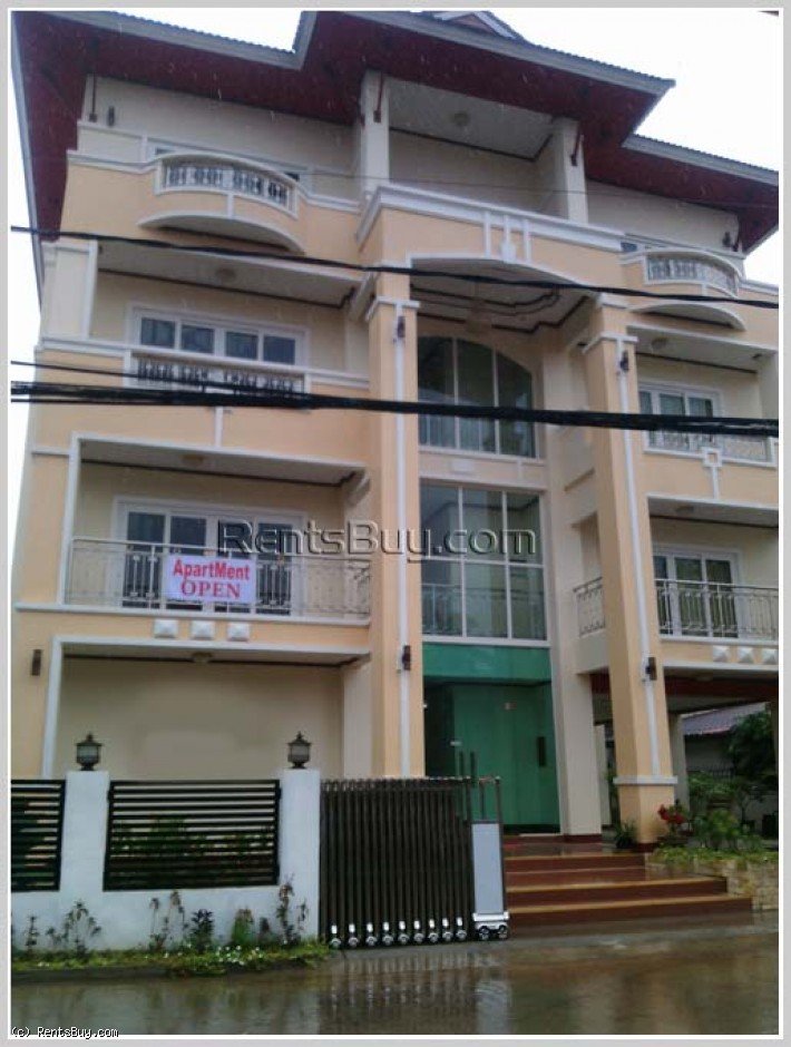 ID: 2853 – New service apartment for rent by pave road near VIS.