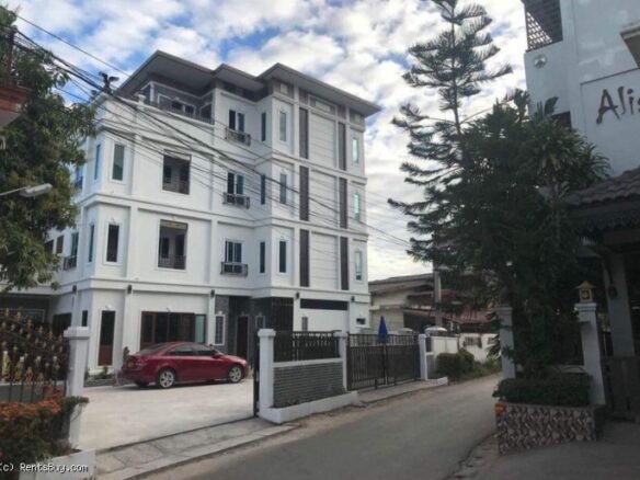 ID: 4181 – Nice apartment for rent next to Lycée Français Josué Hoffet.