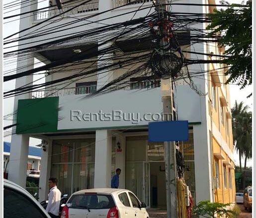 ID: 2083 – New Commercial space for rent at the front of Morning Market.