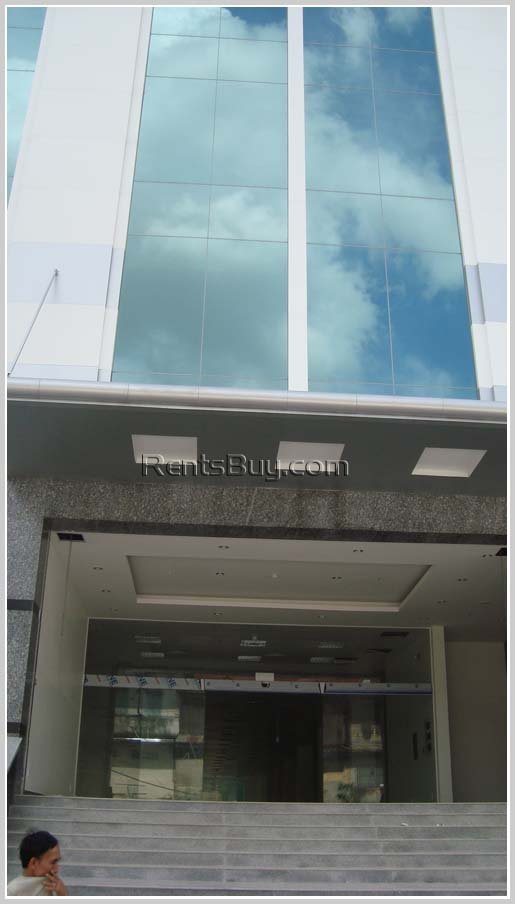 ID: 1743 – New office space in city center for rent.