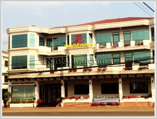 ID: 3499 – Pleasing apartment near Lao-American college and main road for rent in Saysettha District.