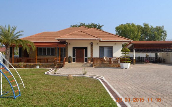 ID: 1744 – Modern house for sale close to school and golf course
