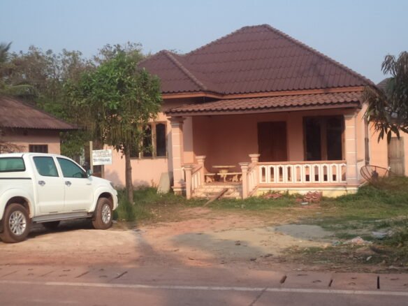 ID: 1624 – Villa house for sale with good access