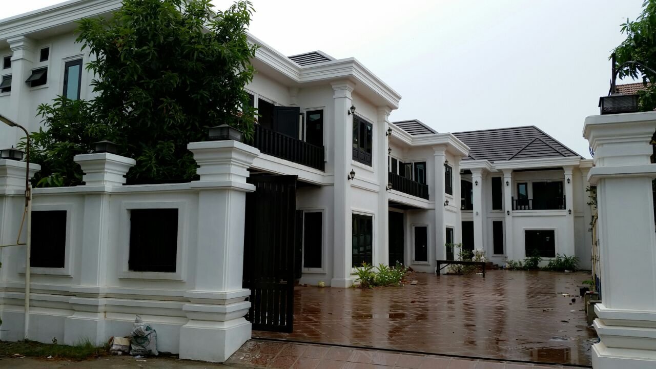 House-for-sale-Sisattanak-Vientiane-Lao ID: 405 – Luxury house in town near Viengchan Center