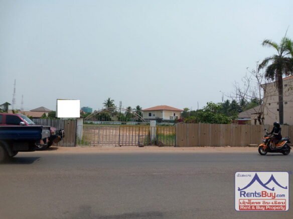 ID: 1642- Largest plot Vacant land available in city center for sale, next to main road of Lao Community and Expat