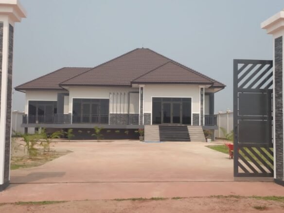 ID: 4614 – A stunning, quiet and safe house for sale at Mai Village