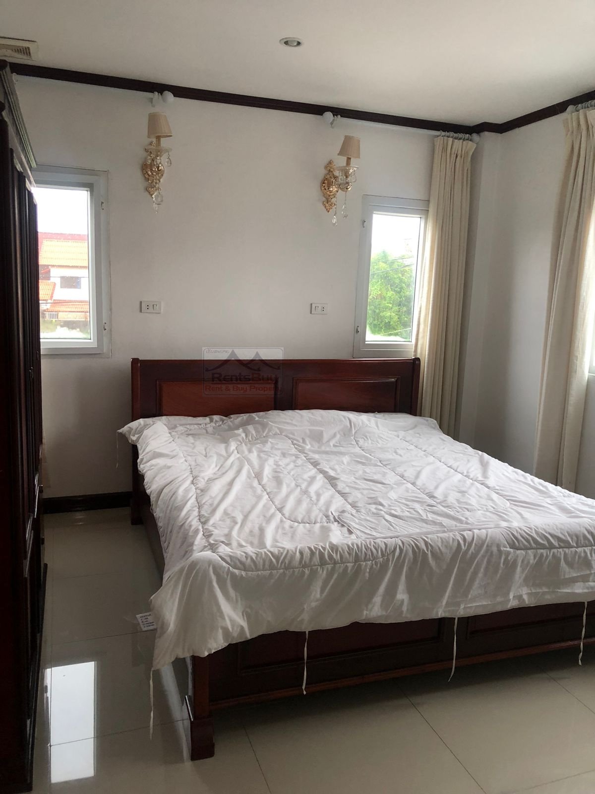 ID: 4380 – Nice apartment in Ban Sapanthong Nua, Sisattanak District.