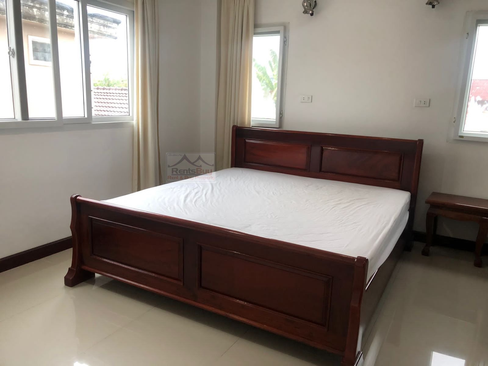 ID: 4380 – Nice apartment in Ban Sapanthong Nua, Sisattanak District.