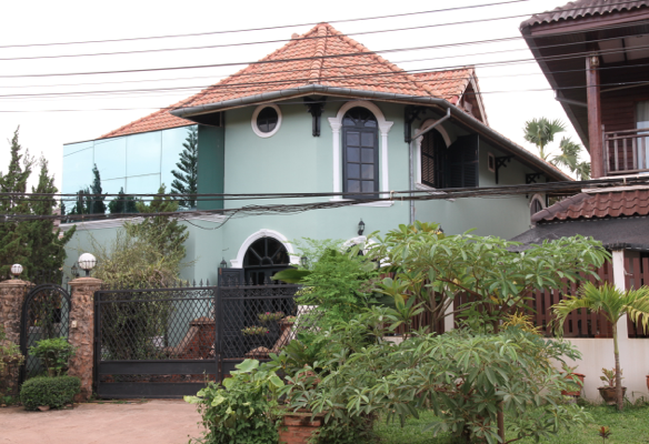 ID: 1746 – Beautiful western style with international standard house by pave road in diplomatic area