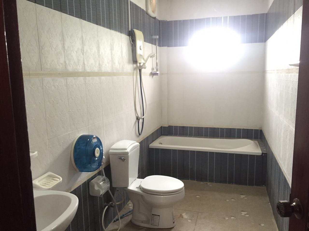 House-for-rent-Sikhottabong-Vientiane-Lao20160512_0788 ID: 3170 – Modern house with fully furnished for rent