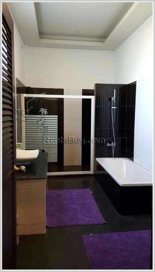 House-for-rent-Sikhottabong-Vientiane-Lao_10 3109-The beautiful house with large garden and swimming pool for rent in Sikhottabong district