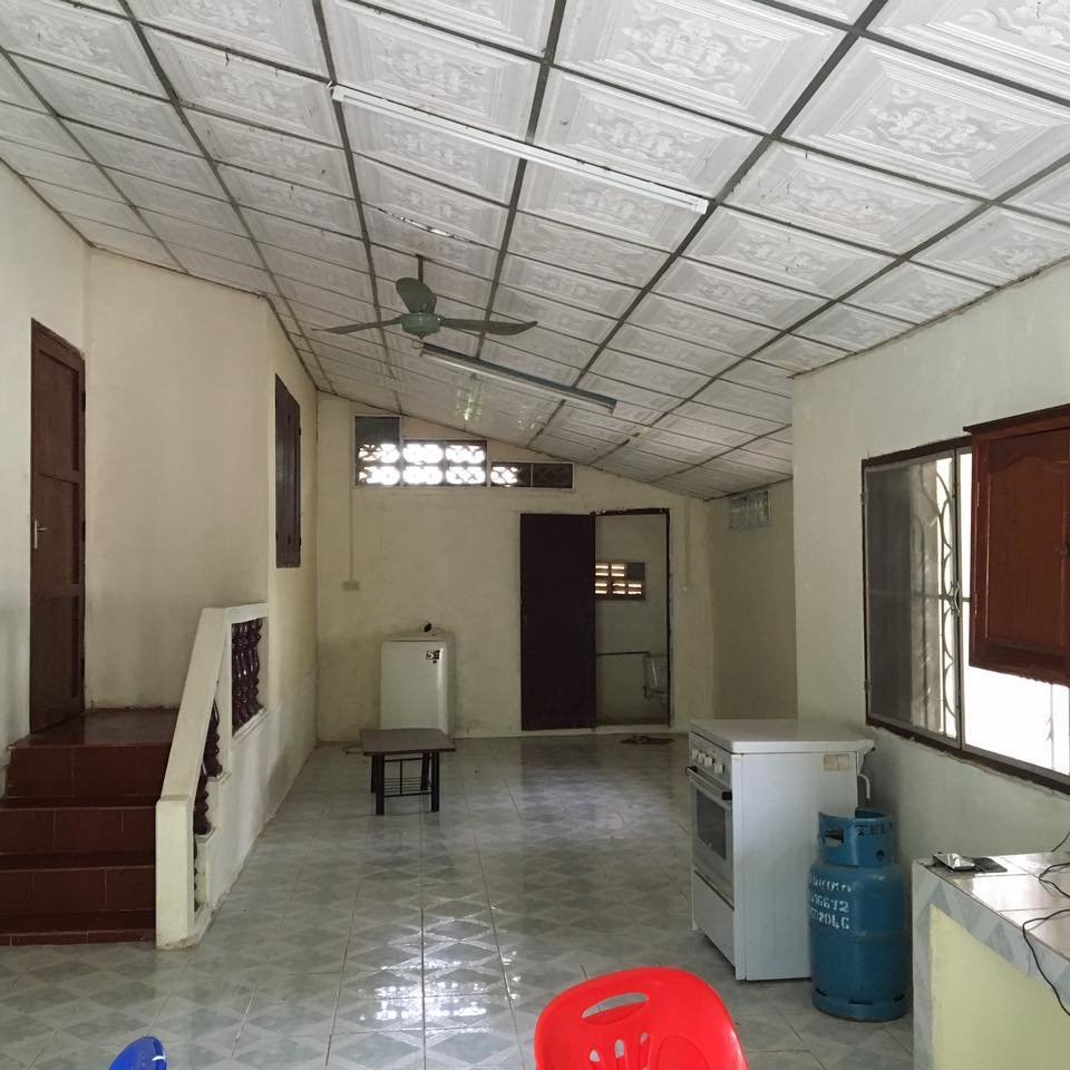 ID: 617 – The niece villa house in town by good access for sale in Sisattanak district