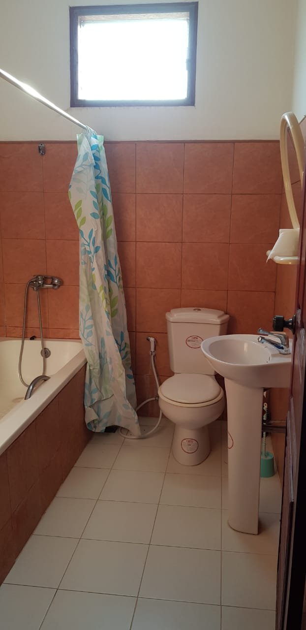 14 ID: 4335 – Adorable house in diplomatic area for rent in Ban Thongkang