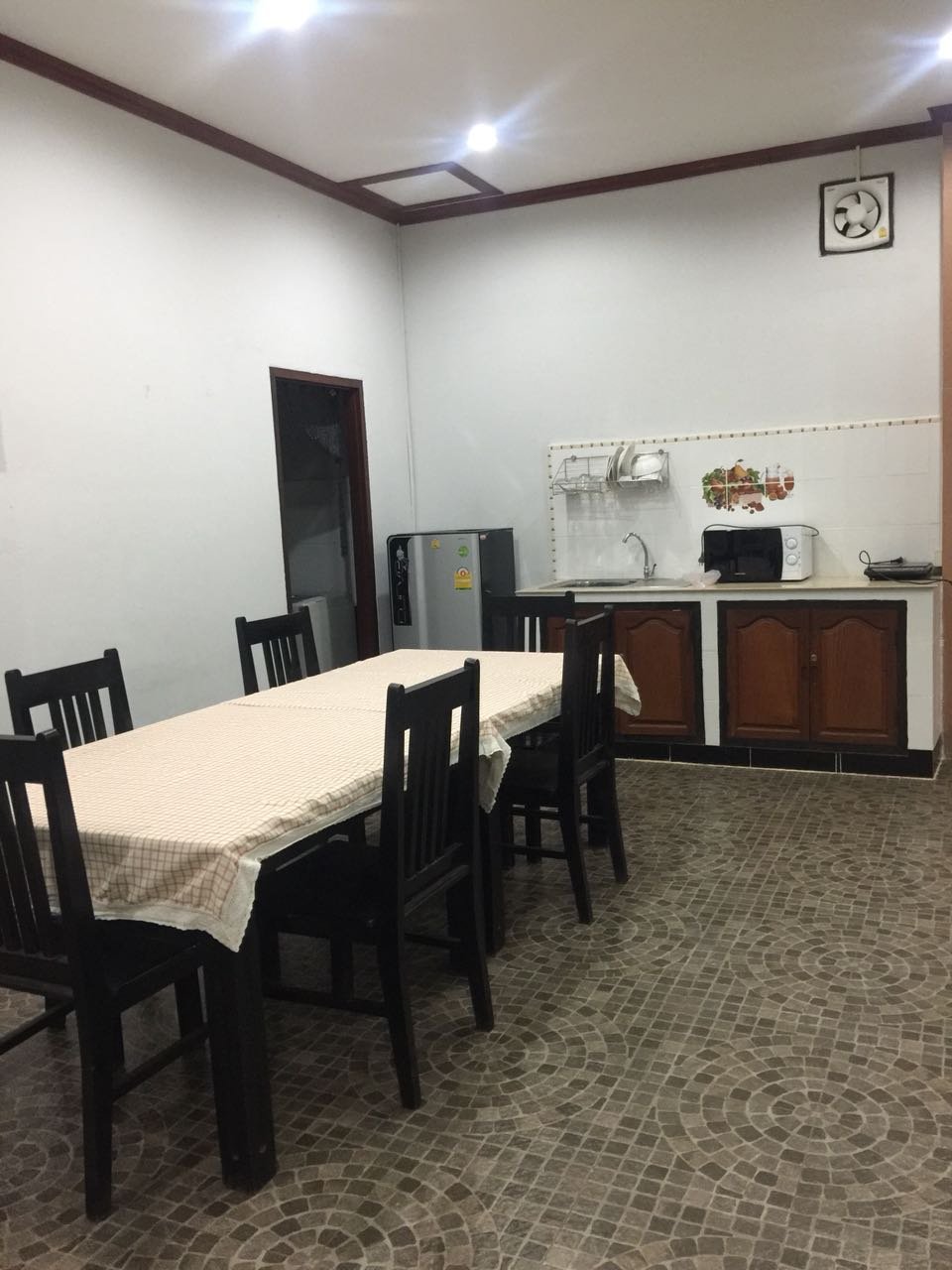 3 ID: 4010 – The nice house with fully furnished Thatluang Square for rent