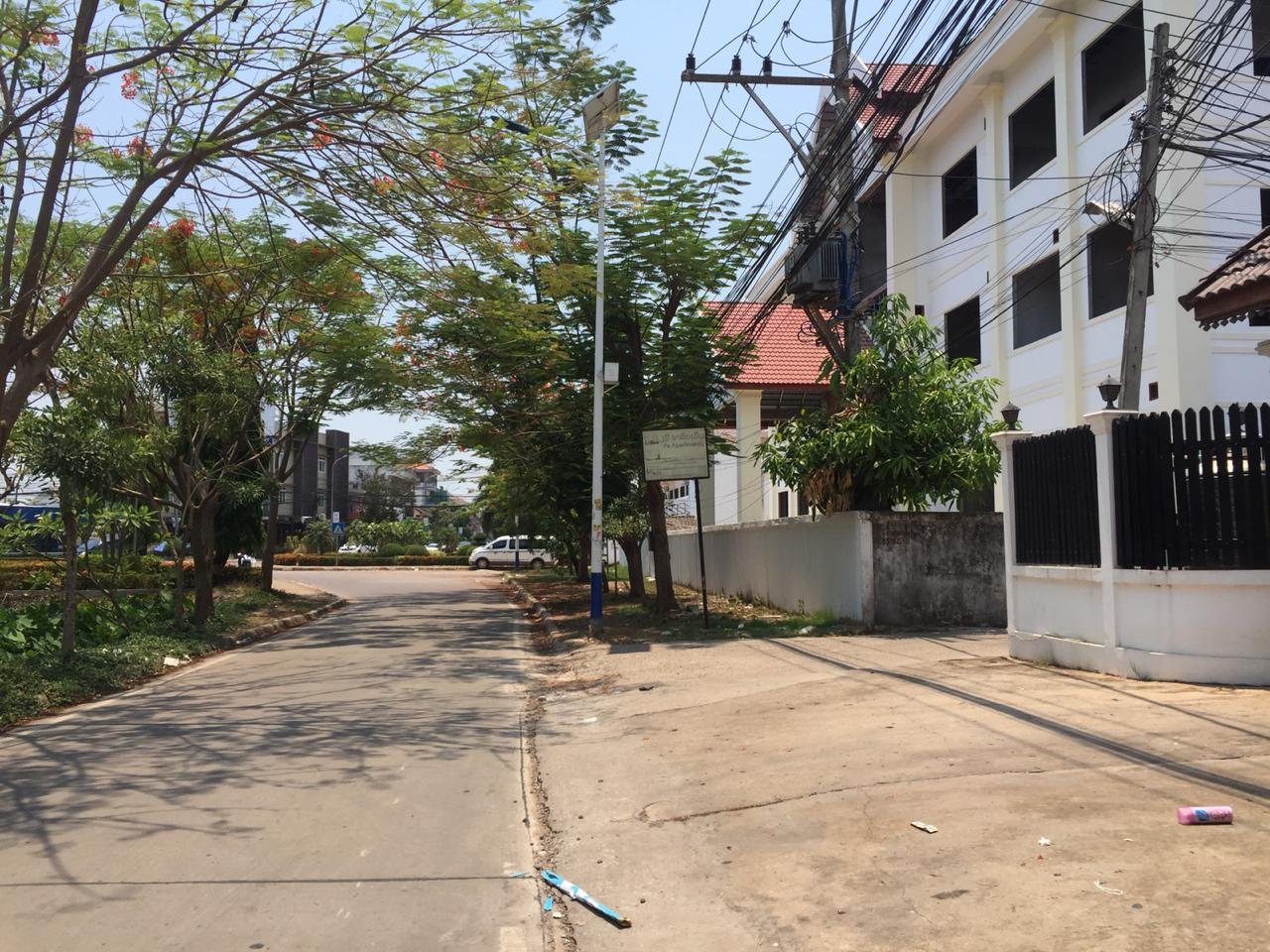 3 ID: 4313 – Lao style house near 23 Singha Park and Sengdara Fitness for rent