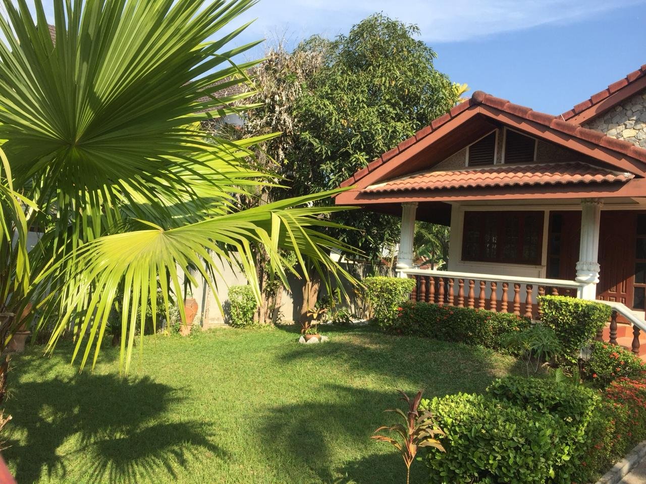 3 ID: 4271 – Adorable house with fully furnished for sale in Ban Thapanlanxay