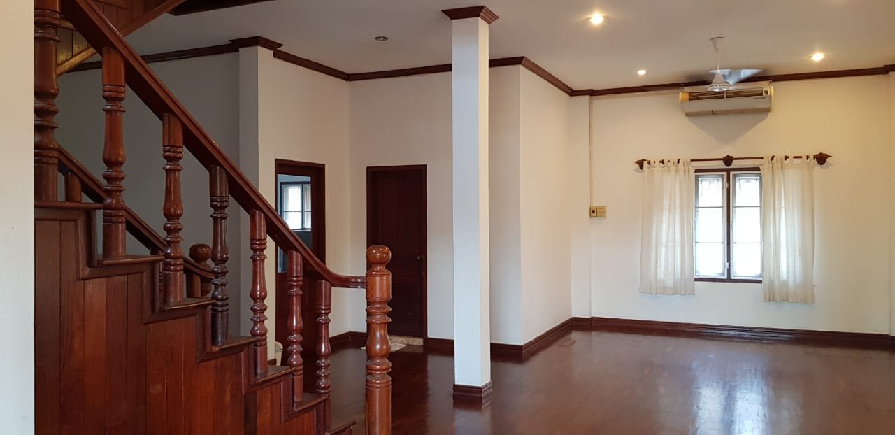 4 ID: 4335 – Adorable house in diplomatic area for rent in Ban Thongkang