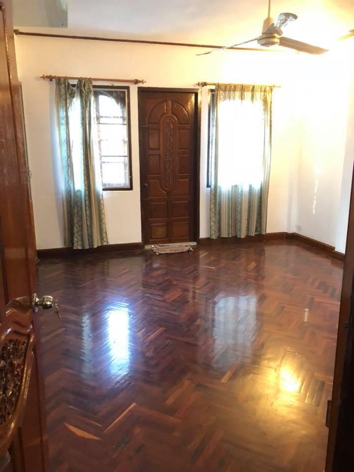 6 ID: 4363 – Beautiful house near Sapanthong Market for rent