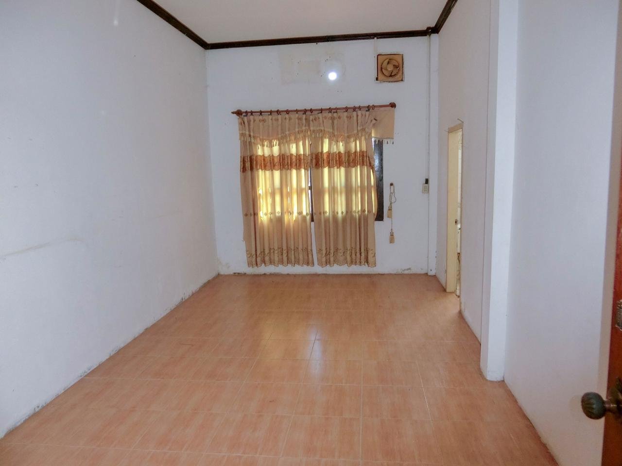 Save ID: 4354 – House for sale in Champasack Province for sale