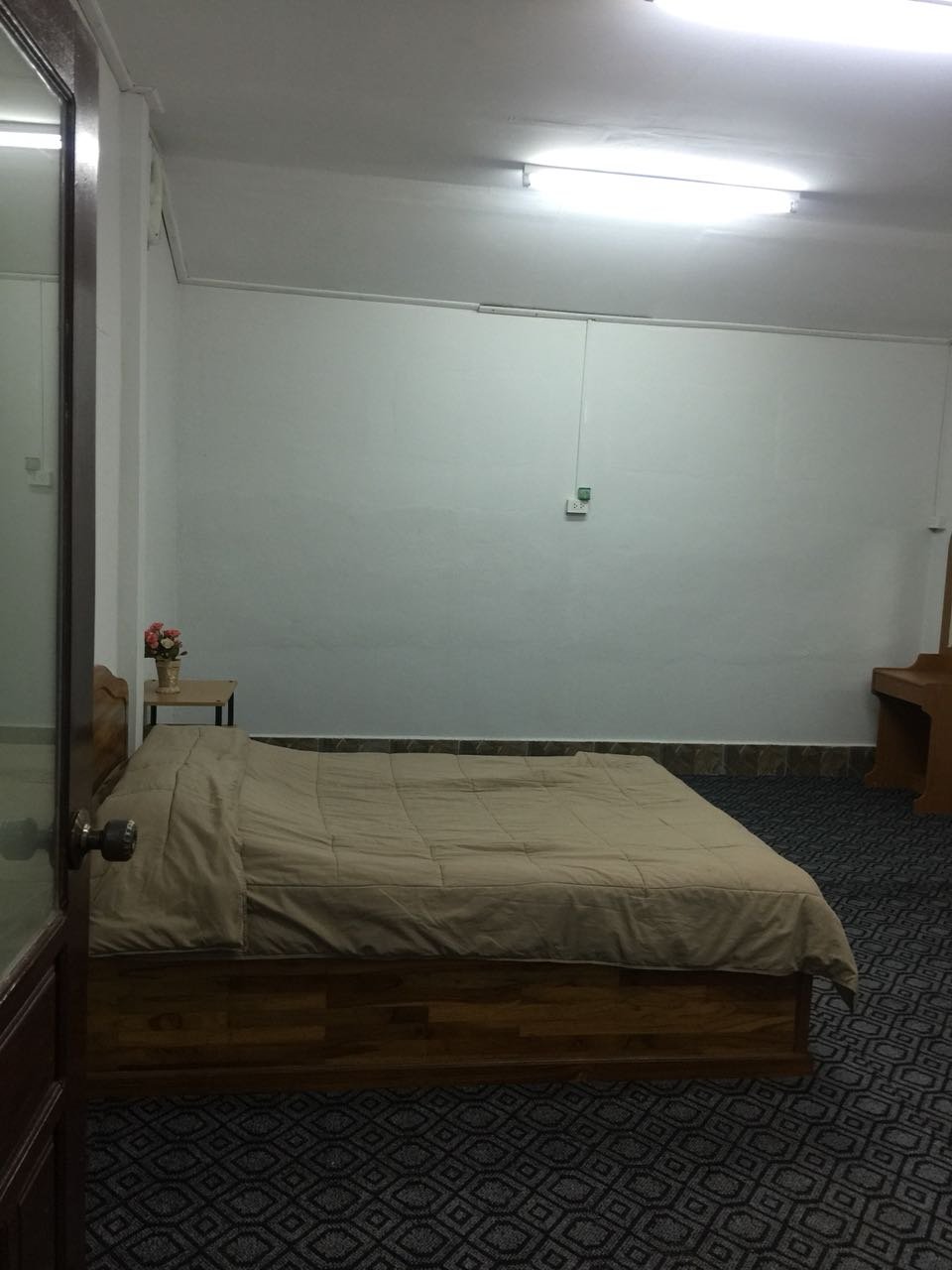 8 ID: 4010 – The nice house with fully furnished Thatluang Square for rent