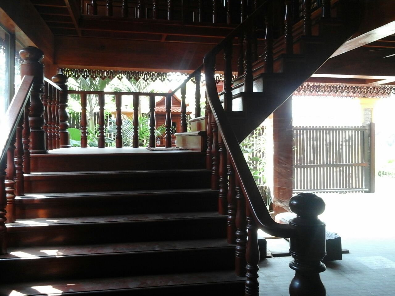 ID: 1463 – New Lao style house in city center by good access