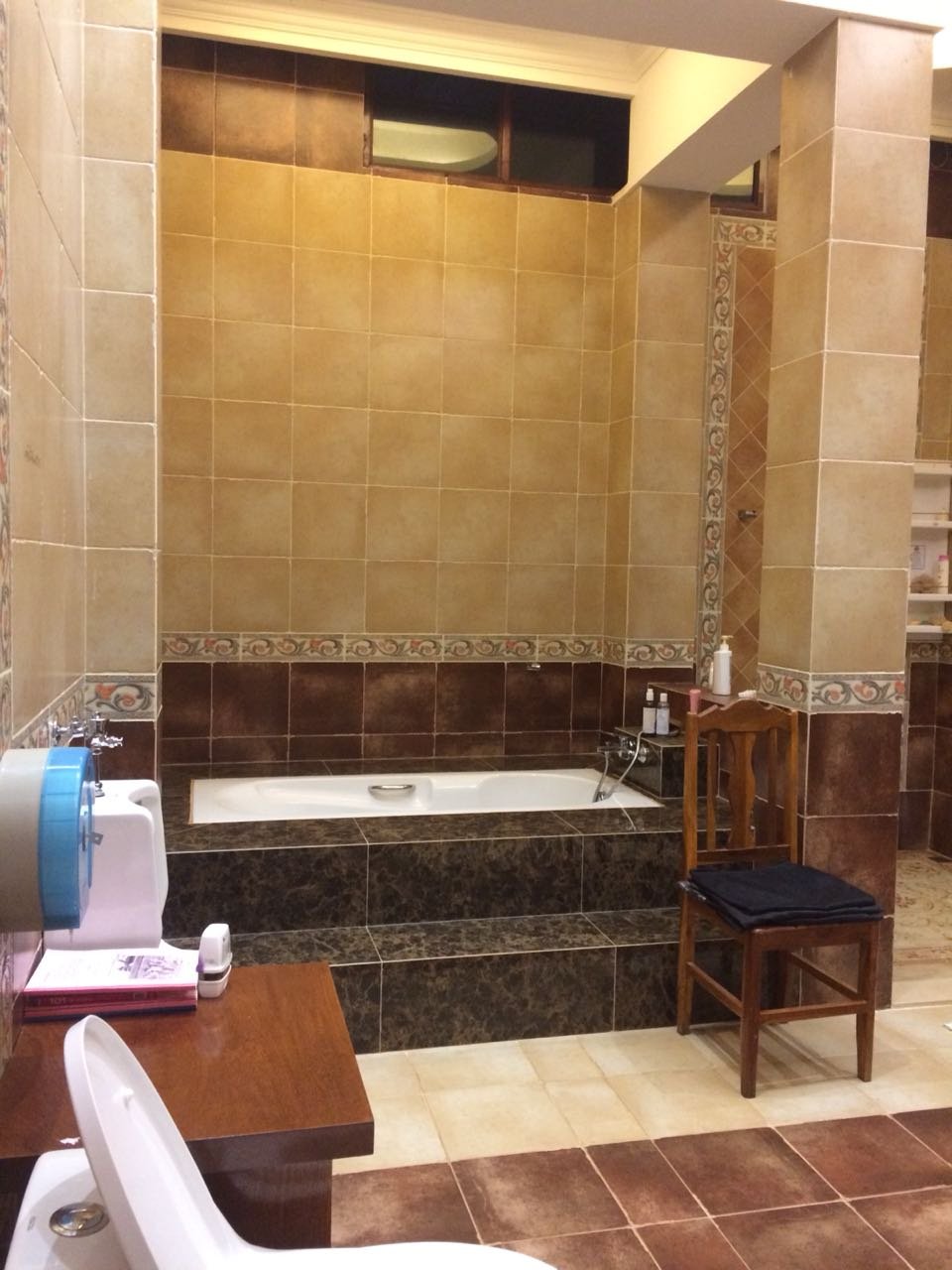 ID: 4029 – Luxury house not far from Local Market with fully furnished for rent & sale