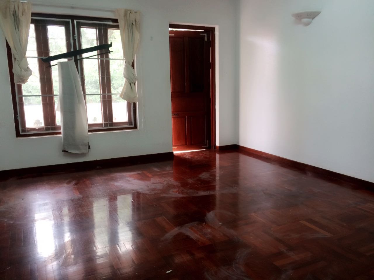 ID: 3289 – House by pave road and near Joma (Phonthan) for rent