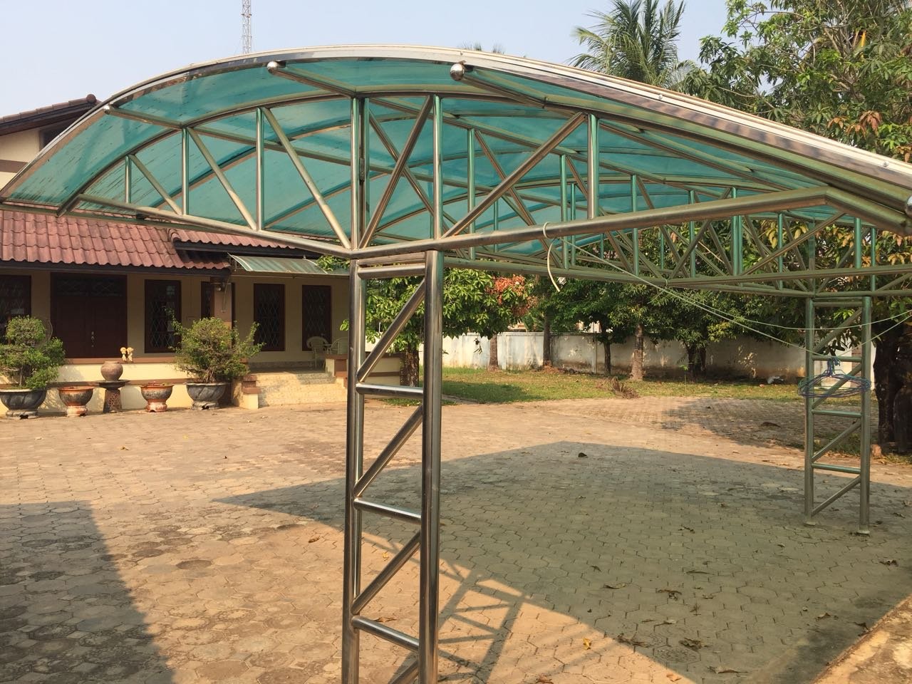 ID: 3983 – Affordable villa near Angkham hotel for rent with fully furnished