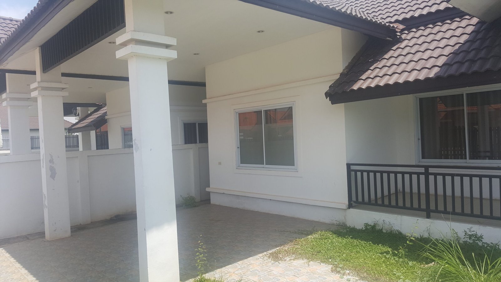 House-for-rent-Sikhottabong-Vientiane_Lao 8 4032-Affordable villa for rent with fully furnished near Wattay International Airport